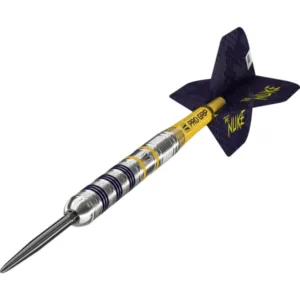 Close of of Luke Lillter Loadout dart